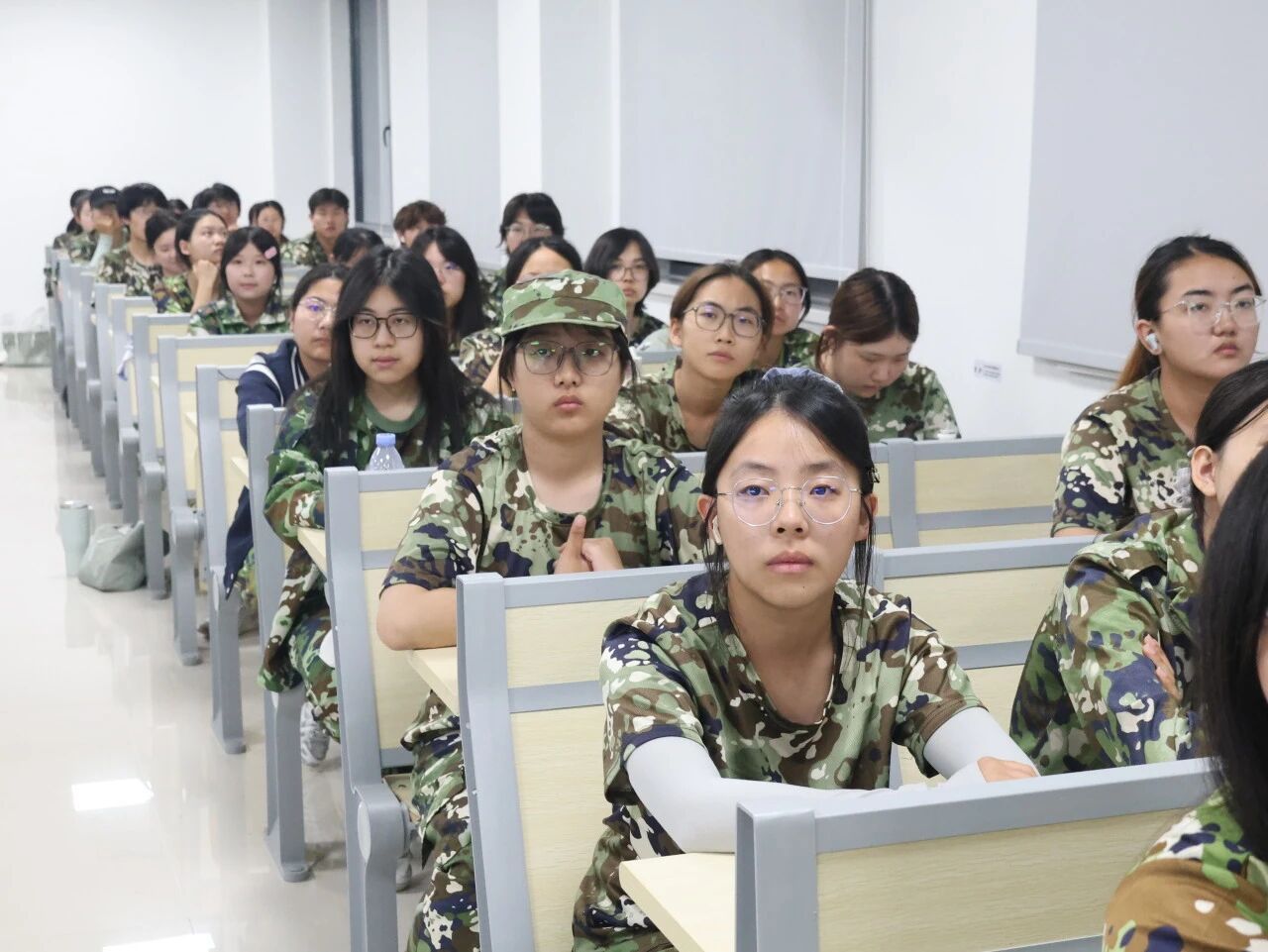 25FE1